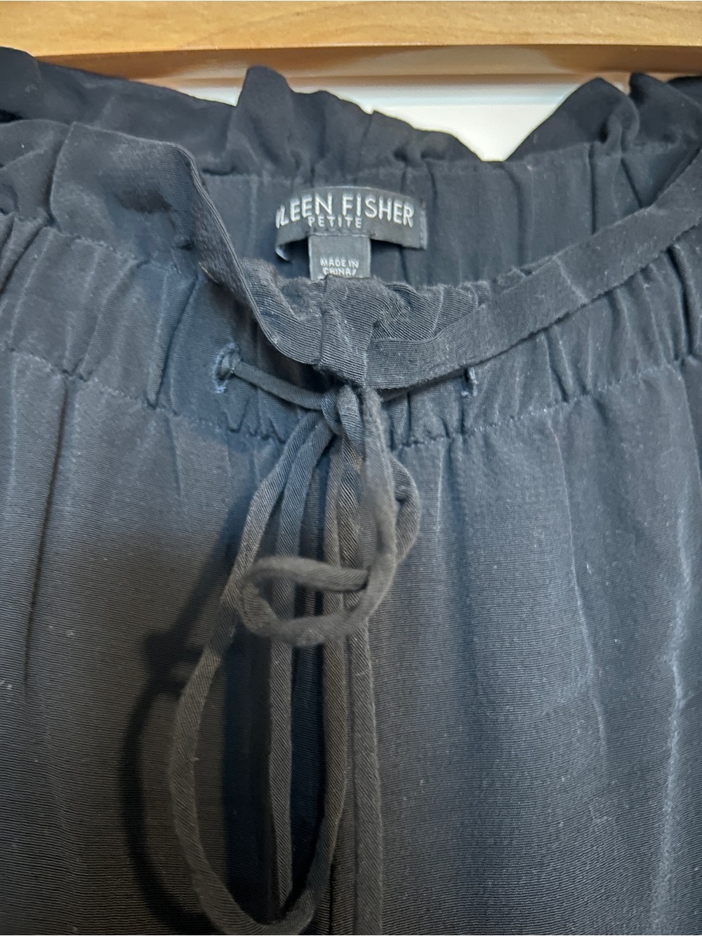 Eileen Fisher Black Drawstring Ankle Pants - Picture 2 of 4